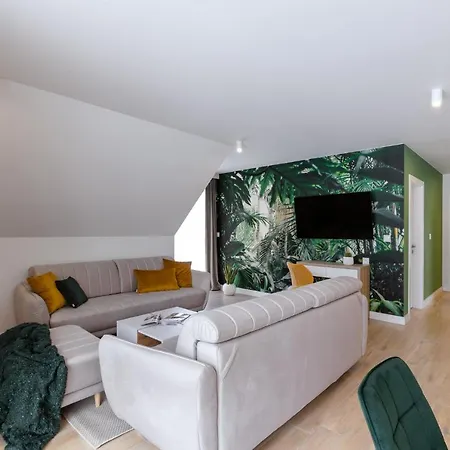 Sniezka Exclusive 公寓